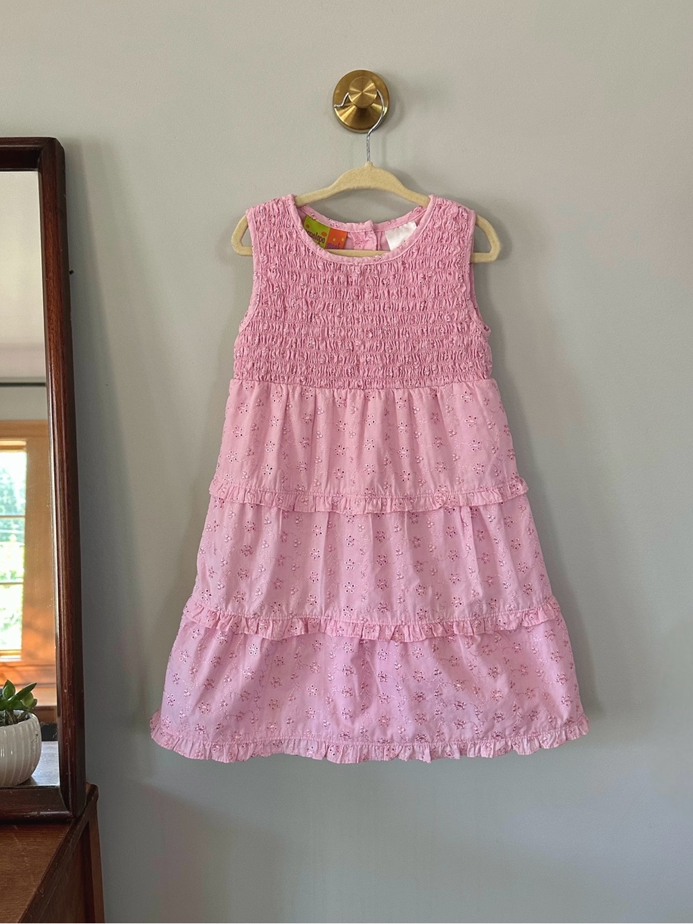 Penelope Mack Pink Eyelet Tiered Dress Girls Size 5 Smocked Sleeveless Easter